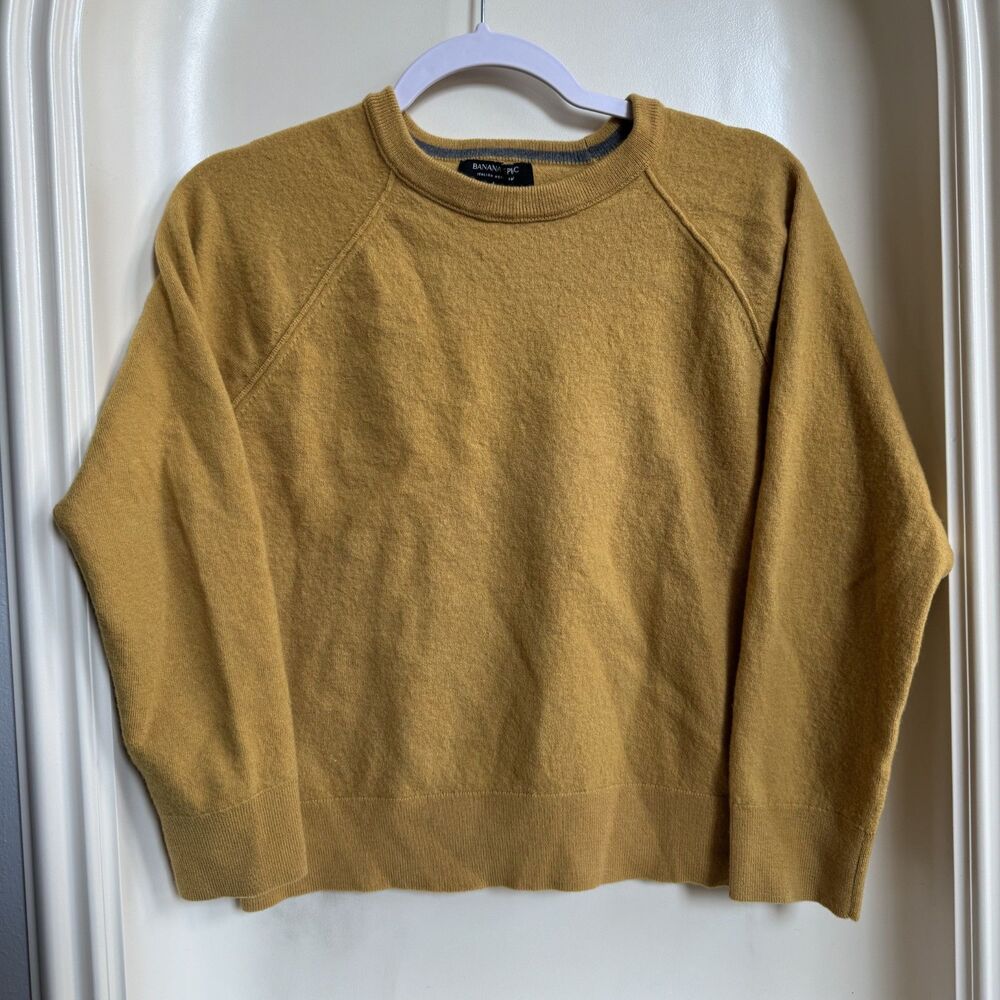 Banana Republic Italian Merino Crew-Neck Sweater - Shrunk in wash fit small